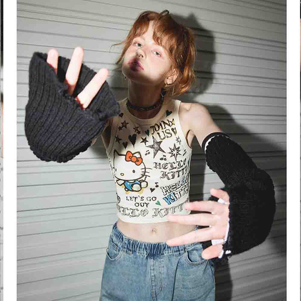 Sanrio Hello Kitties Women's C - Girl Fashion Street 评论和价格